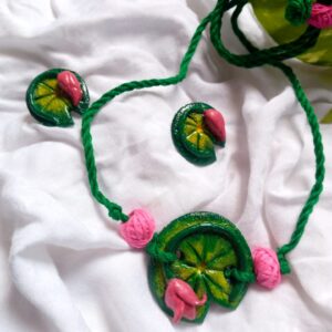Handmade jewelry earring & necklace